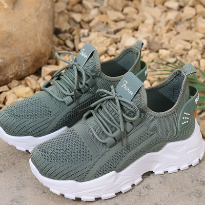 Vogue | Stylish and Comfortable Orthopedic Sneakers