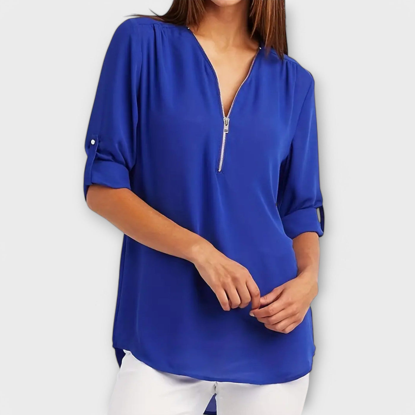 Olivia | The Relaxed V-Neck Blouse
