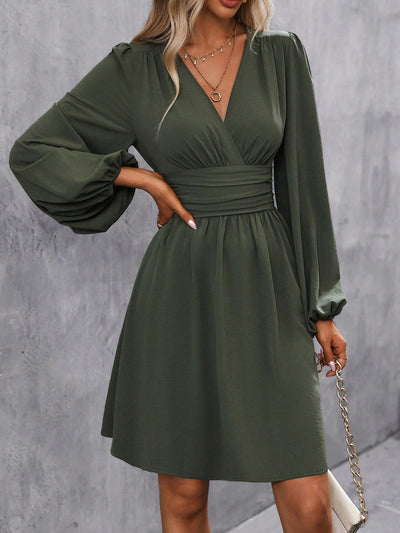 Estelle | Elegant Pleated Midi Dress