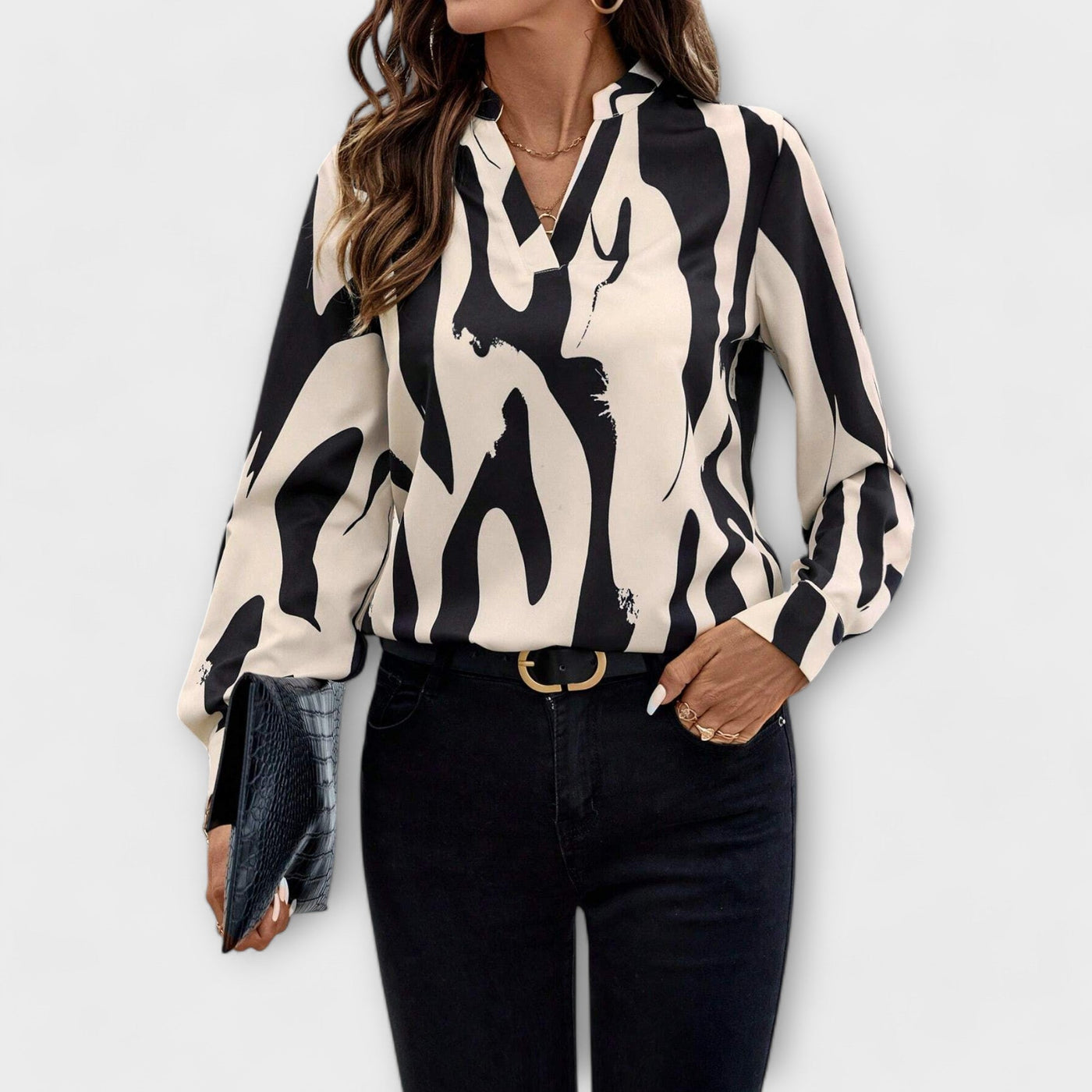 Meggie | Blouse with Graphic Pattern and Design