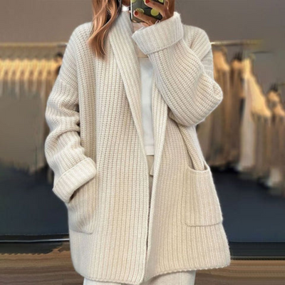Arianne | Knitted Cardigan in Wool Blend