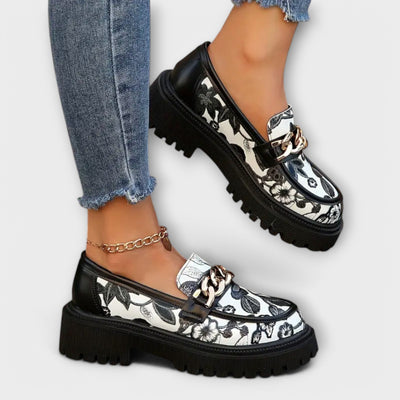 Sandra | Elegant Retro Loafers