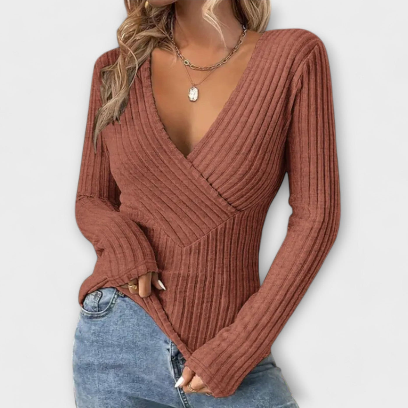 Emily | Ribbed T-shirt with Twisted Front and V-Neck