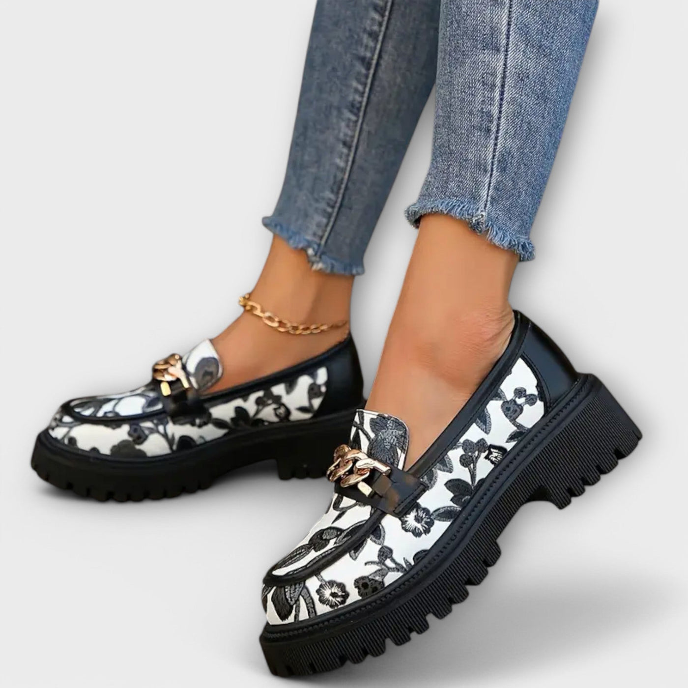 Sandra | Elegant Retro Loafers