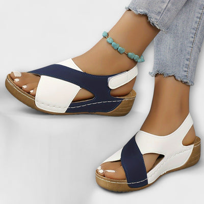 Clara | Orthopedic Hiking Sandals