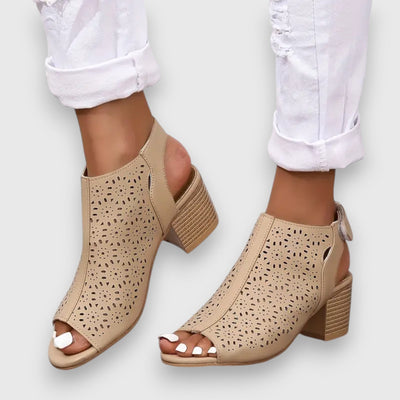 Mira | Sandals
