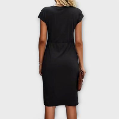 Clara | Figure-Fitted Dress
