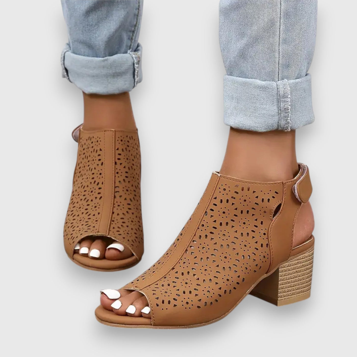 Mira | Sandals