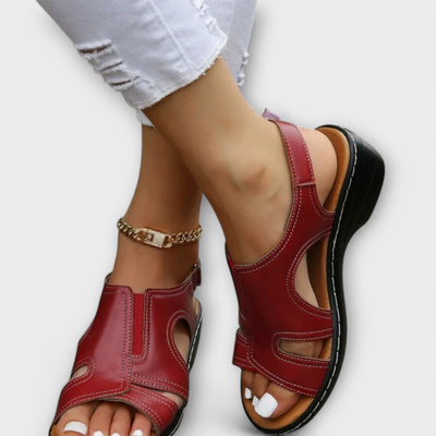 Christina | Orthopedic Leather Sandals with Comfort Heel