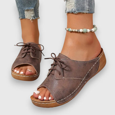Saskia | Vintage Style Sandals