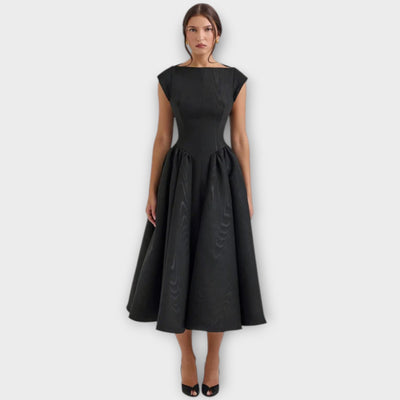 Victoria | Stylish Midi Dress