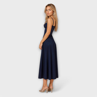 Lora | Dress with V-neck