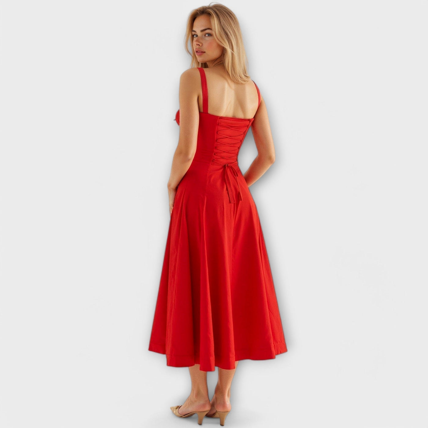 Lora | Dress with V-neck