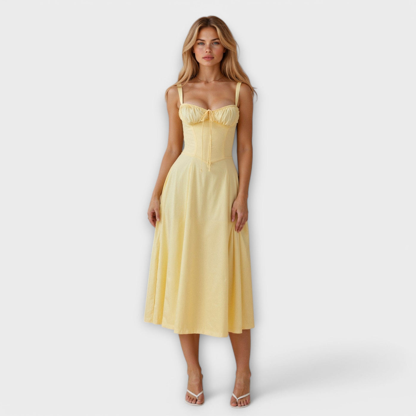 Lora | Dress with V-neck