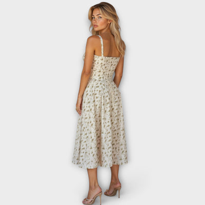 Lora | Dress with V-neck