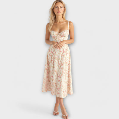 Lora | Dress with V-neck